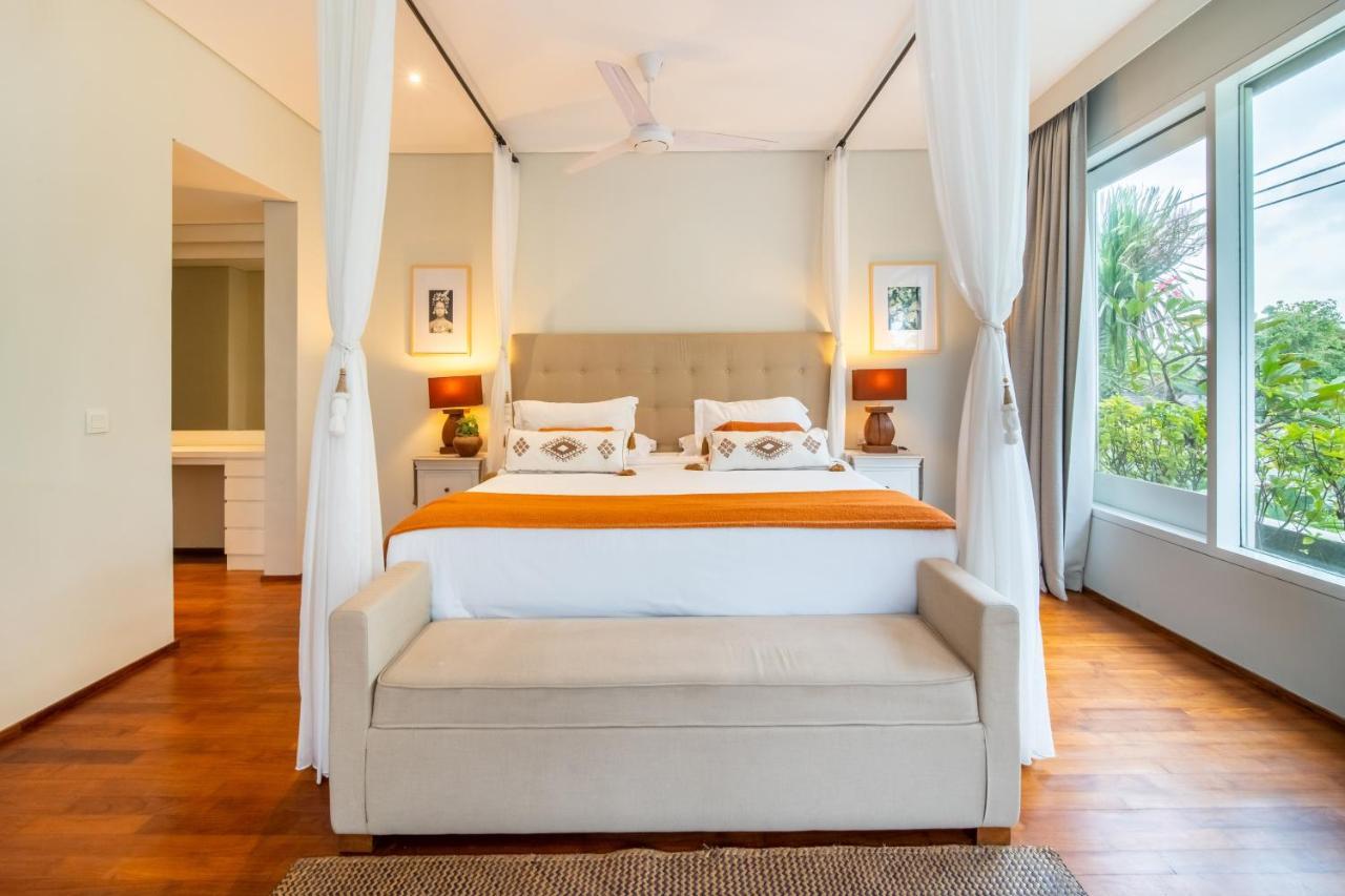 Villa Sunsara 4 - Enchanting 4Br Villa In A Great Location Canggu Exterior foto